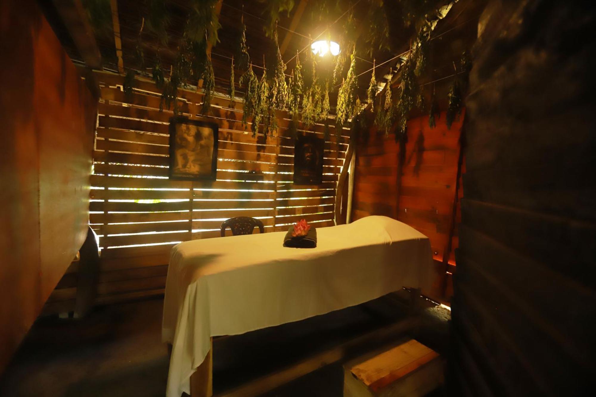 Dinna Nature Hostel Sigiriya Buitenkant foto