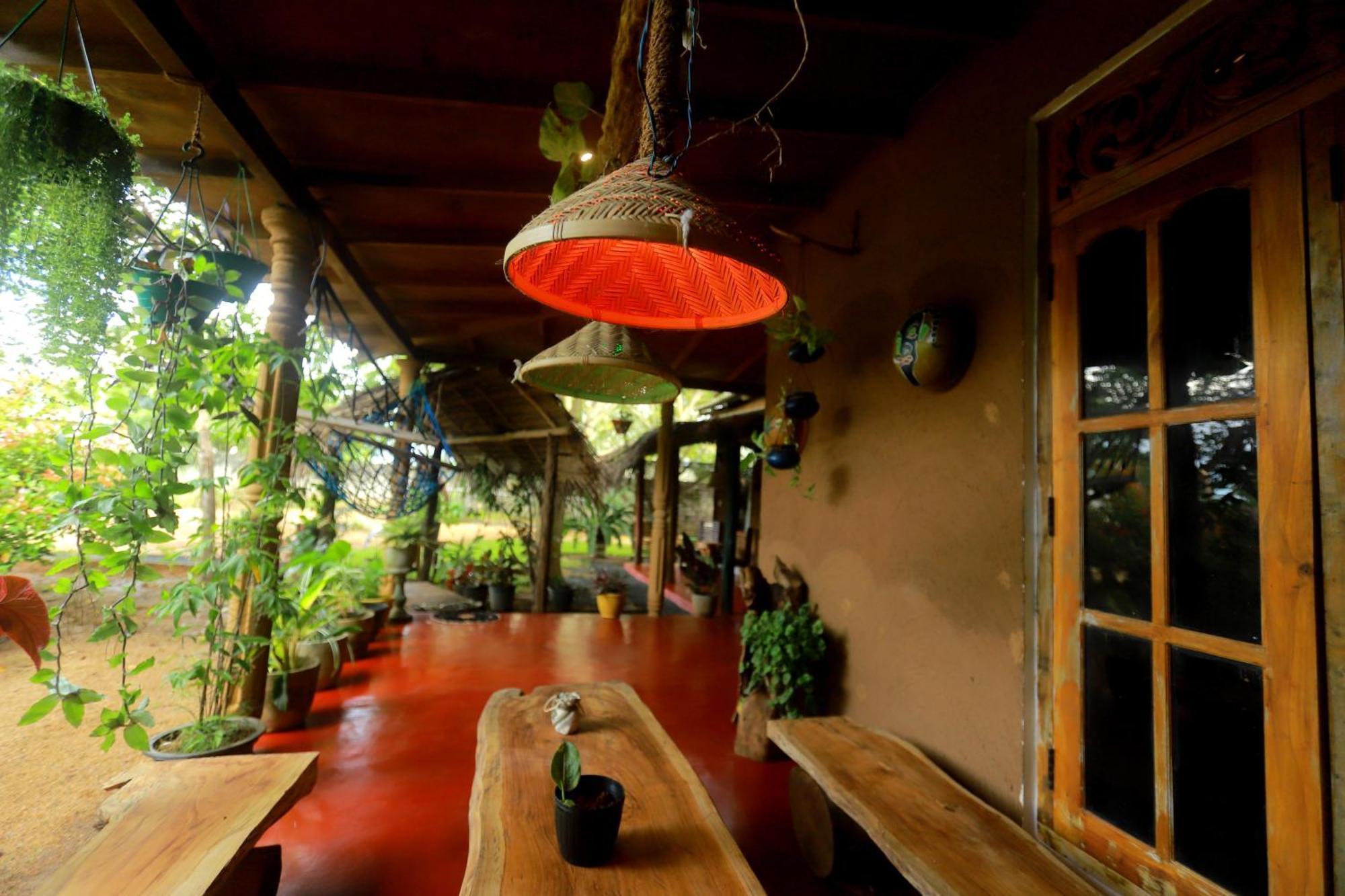 Dinna Nature Hostel Sigiriya Buitenkant foto